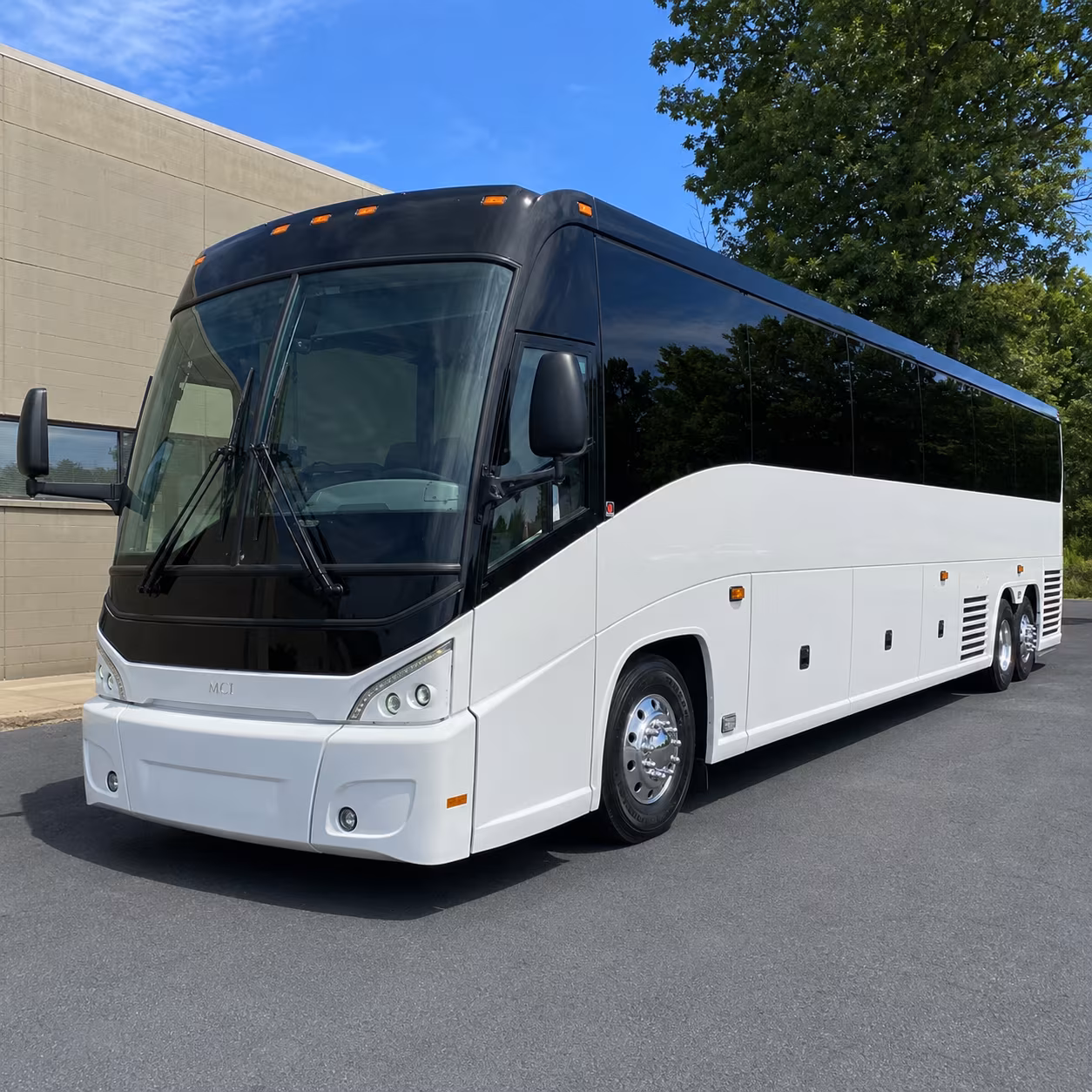 charter bus rentals across new rochelle and new york