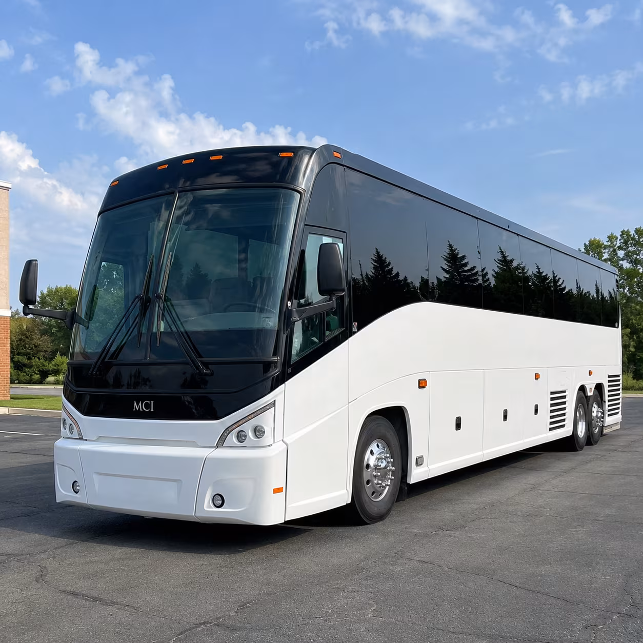 new rochelle airport charter bus rental