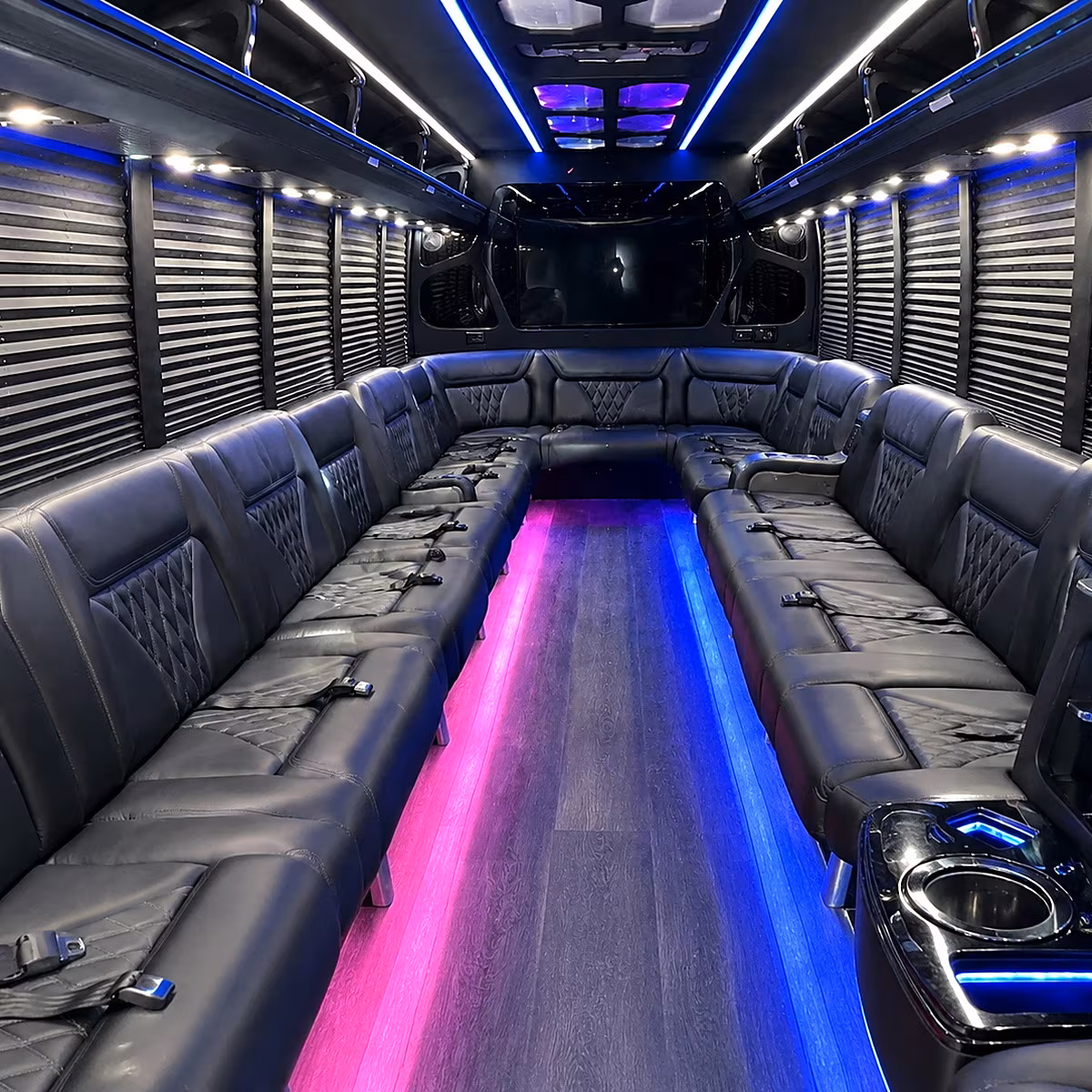 new rochelle bus interior 4
